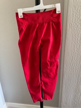 HALARA Women’s Bright Red High-Waist Leggings
